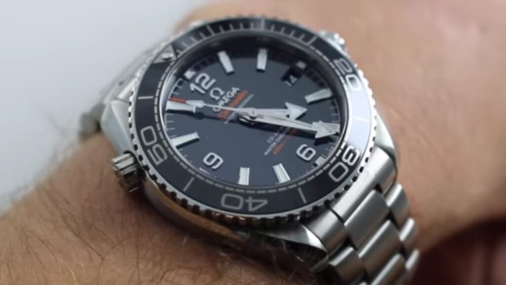 Omega Seamaster Planet Ocean 600M Co-Axial Master Chronometer Ref. 215.30.40.20.01.001 Watch Review