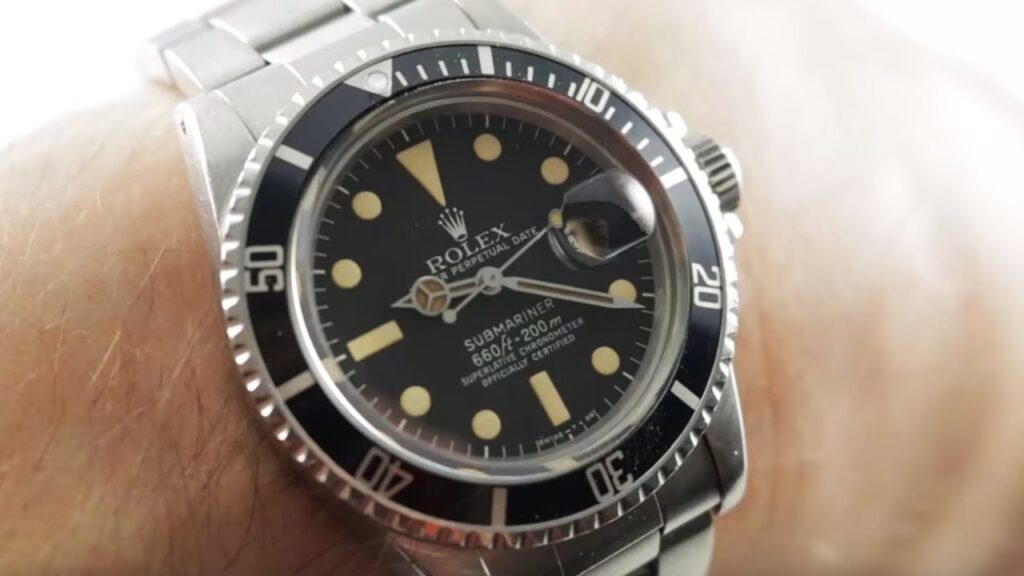 Vintage Rolex Oyster Perpetual Submariner Date 1680 Dive Watch Review